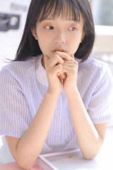 午夜三级剧场我妻子的新妈妈