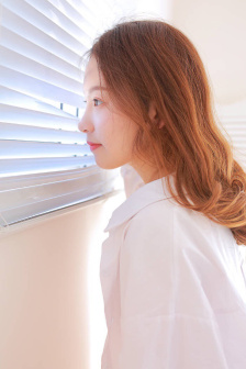 美女被C